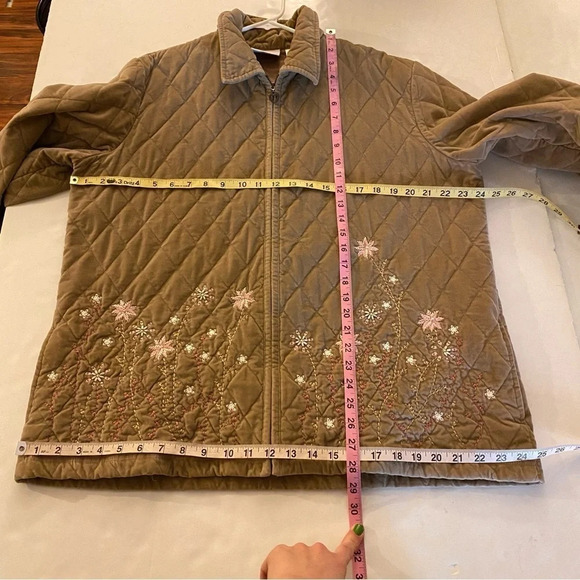 Vintage 90s Quilted Jacket WomenPlus Size 16 Tan Velvet Pink Embroidered Floral - Picture 12 of 13